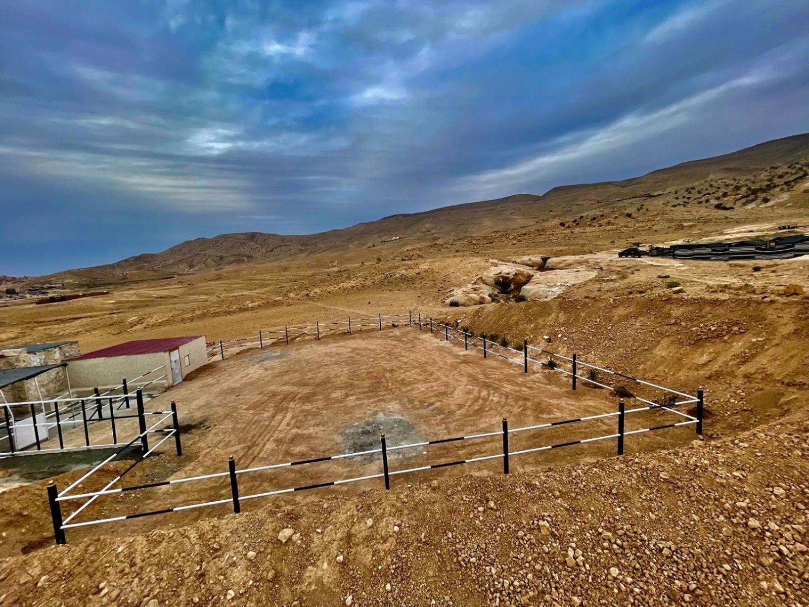 Petra Royal Ranch Bed & Breakfast Wadi Musa Exterior foto
